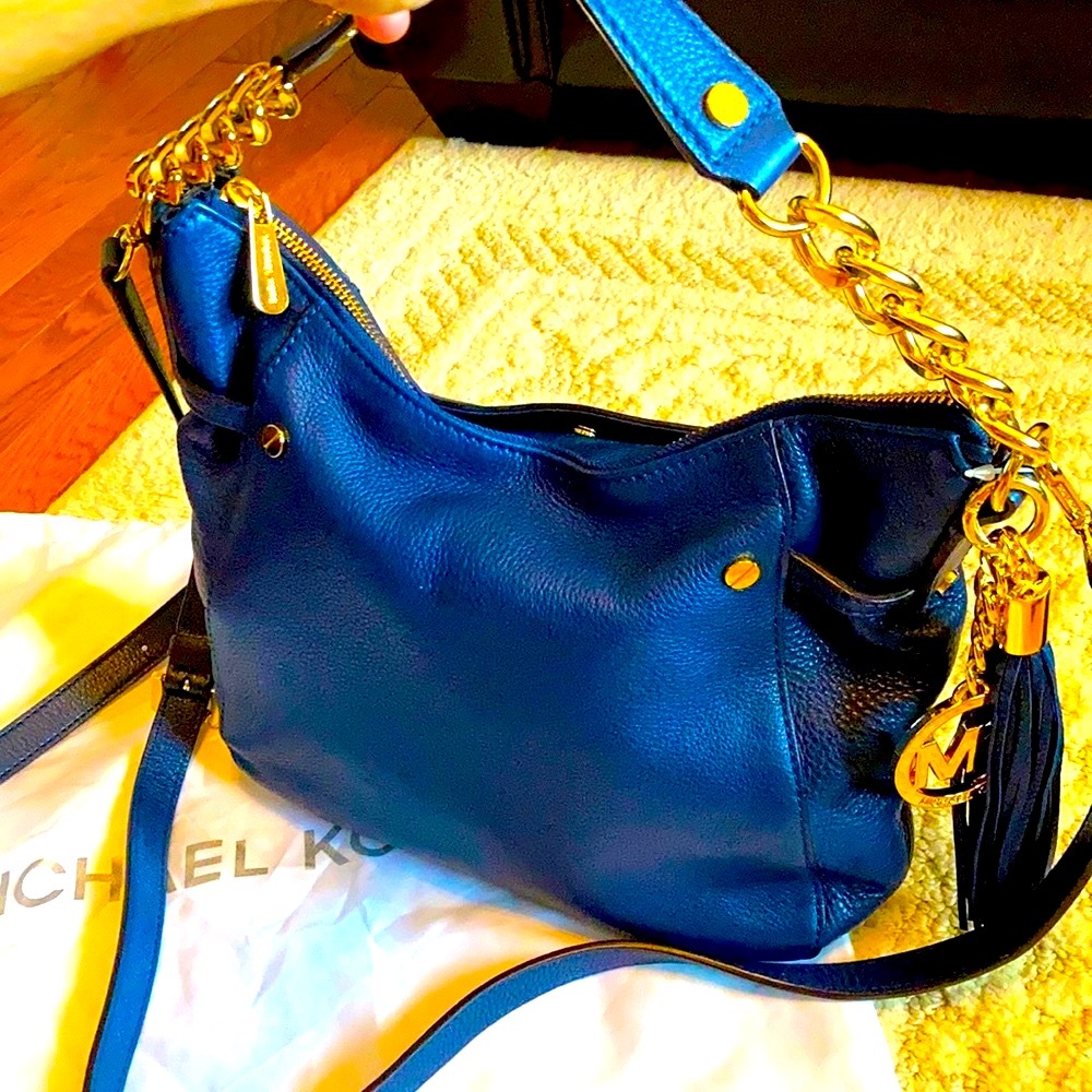 NWOT Michael Kor leather cross body/shoulder bag